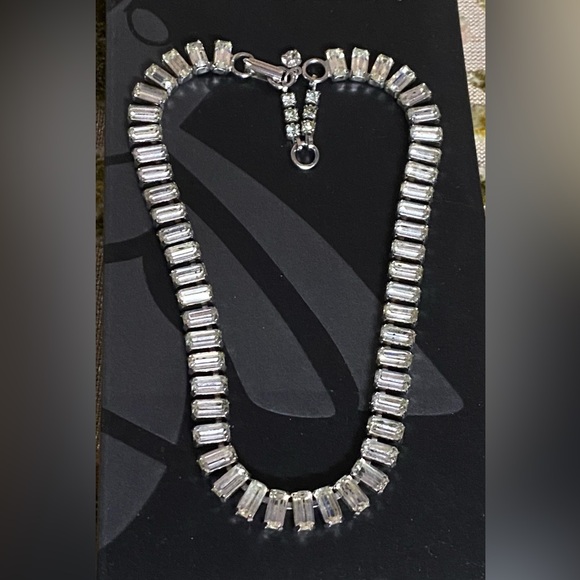 - Baguette Crystal Choker Necklace - Picture 1 of 1